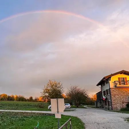 Casal Micelio Farm stay Udine